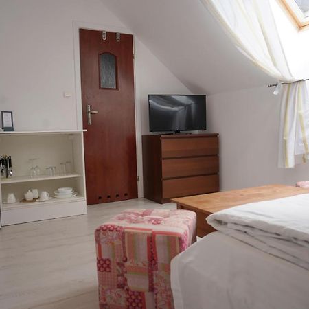 Iwona Pokoje Apartamenty Karwia Exterior foto