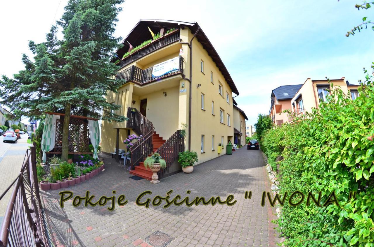 Iwona Pokoje Apartamenty Karwia Exterior foto