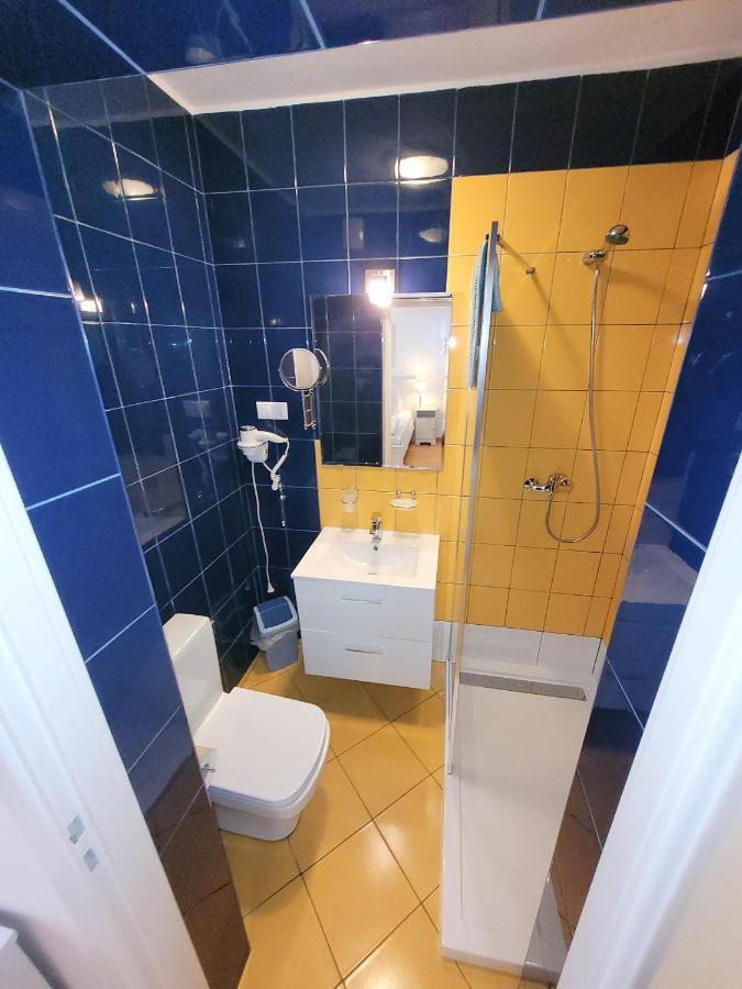 Iwona Pokoje Apartamenty Karwia Exterior foto