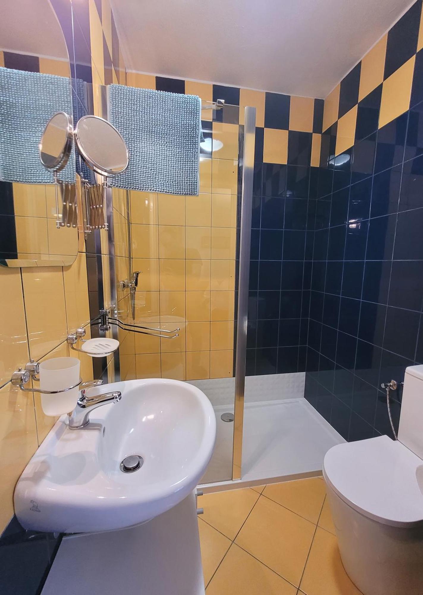 Iwona Pokoje Apartamenty Karwia Exterior foto