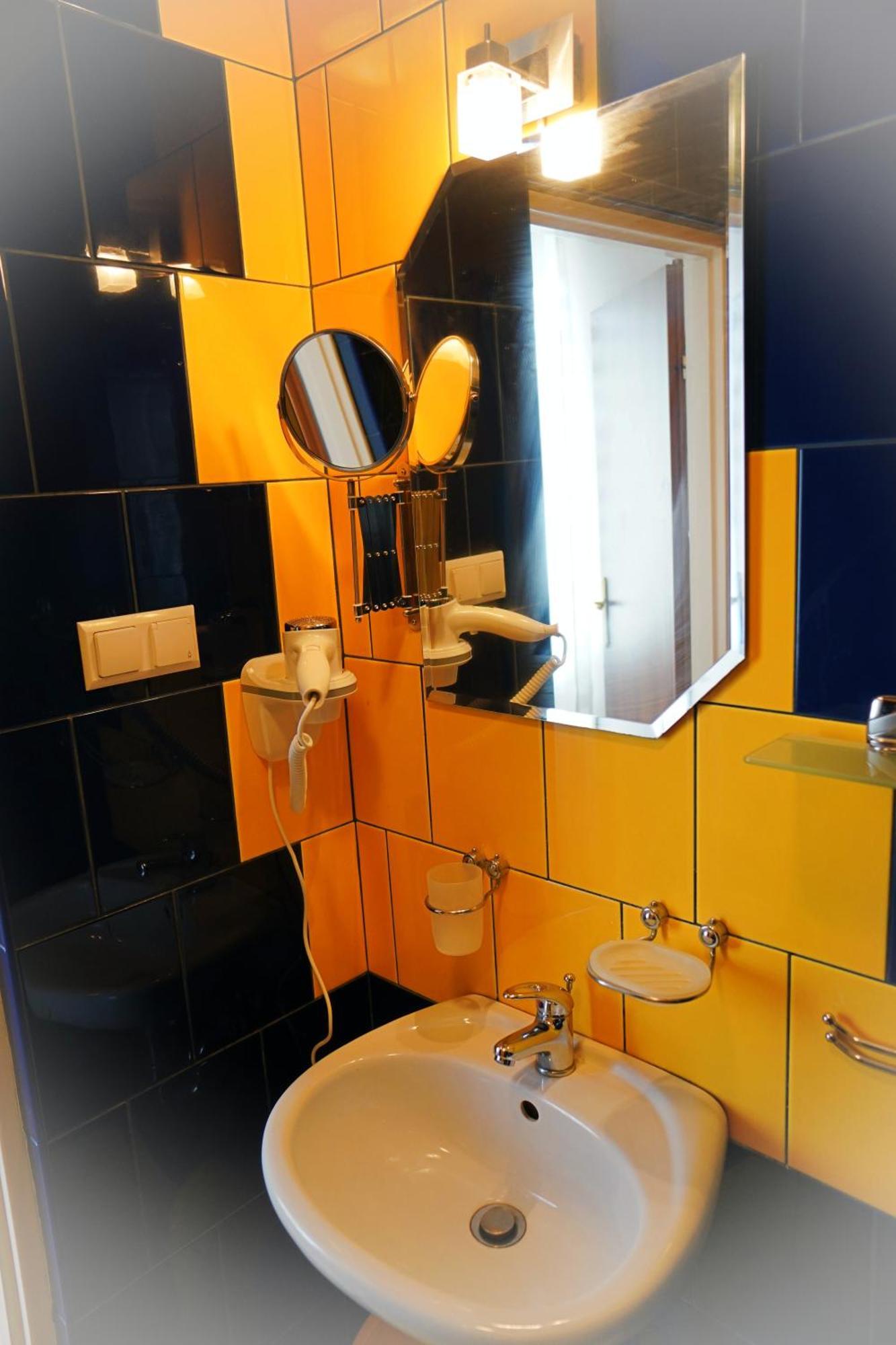 Iwona Pokoje Apartamenty Karwia Quarto foto